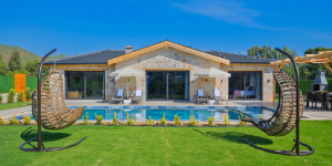 Çocuk Havuzlu Villalar